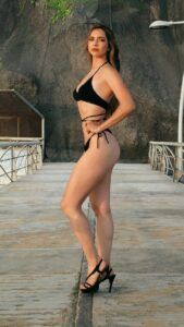 Daniela Modelo Top